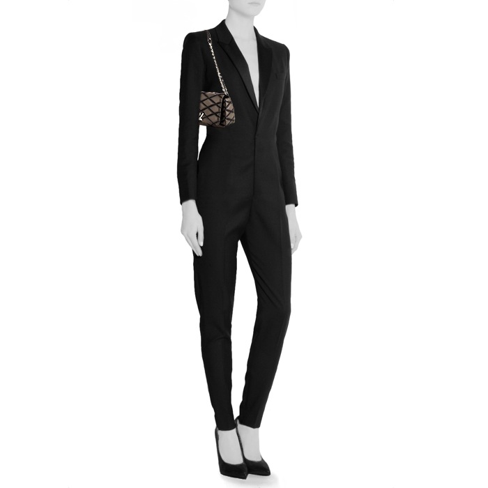 Borsa Louis Vuitton Go in pelle trapuntata grigia - Detail D1