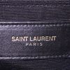 Shopping bag Saint Laurent College in pelle trapuntata a zigzag nera con motivo a spina di pesce - Detail D3 thumbnail