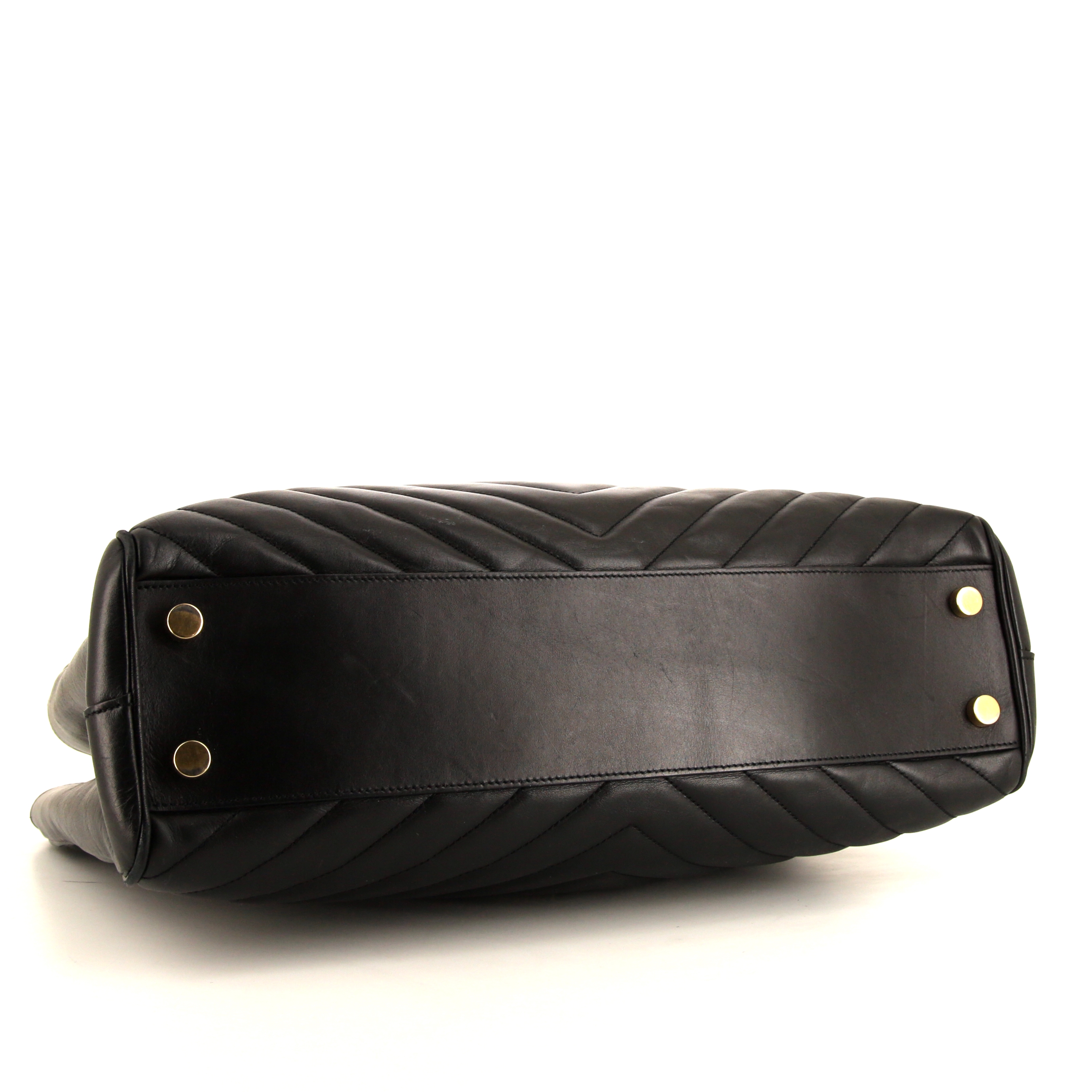 Sac cabas Saint Laurent College en cuir matelassé chevrons noir - Detail D4