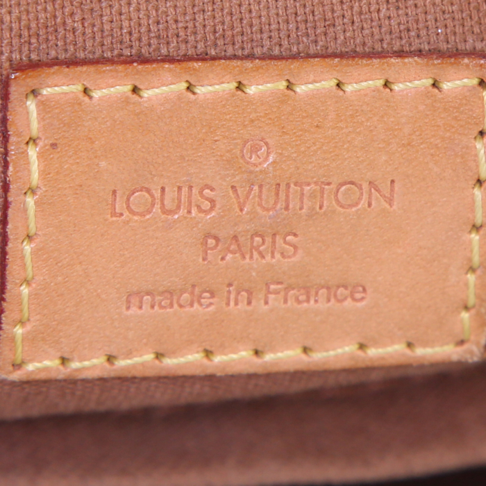Bolso de mano Louis Vuitton Palermo en lona Monogram marrón y cuero natural - Detail D4