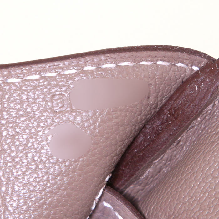 Hermes Birkin 30 cm handbag in etoupe togo leather - Detail D4