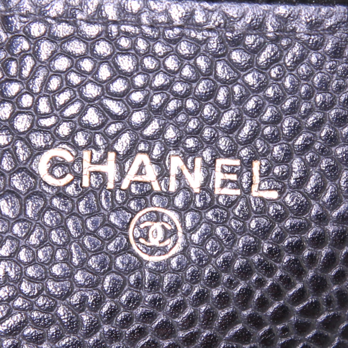 Chanel Classic Wallet wallet in black quilted grained leather - Detail D3