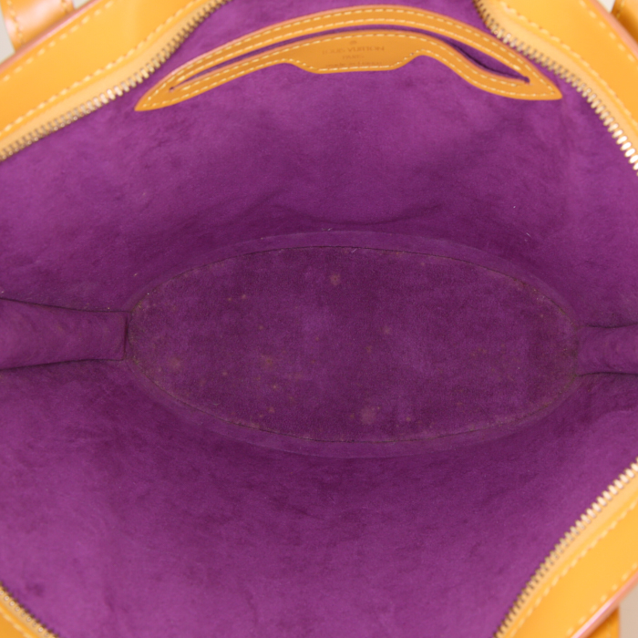Sac à main Louis Vuitton Saint Jacques petit modèle en cuir épi jaune - Detail D2