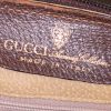 Sac à main Gucci Boston en toile siglée beige et cuir marron - Detail D3 thumbnail