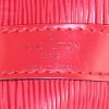 Borsa bisaccia Louis Vuitton petit Noé in pelle Epi rossa - Detail D3 thumbnail