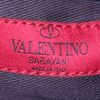 Borsa a tracolla Valentino Rockstud trapeze mini in pelle nera con decoro di borchie - Detail D4 thumbnail