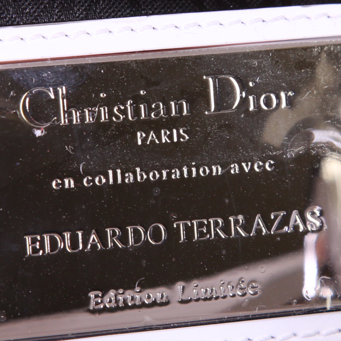Dior Lady Dior Edition Limitée Eduardo Terrazzas handbag in white and black leather - Detail D4