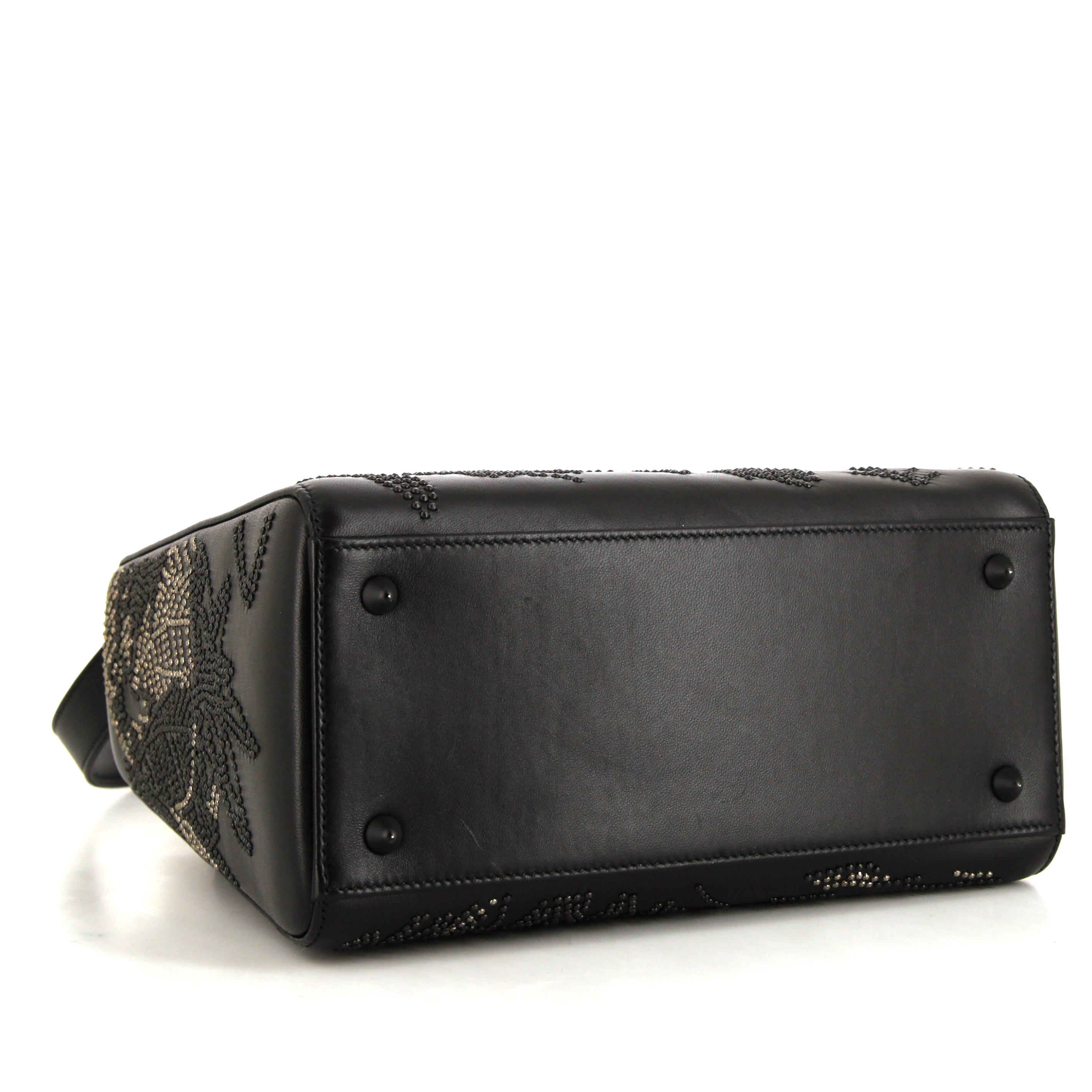 Sac à main Dior Lady Dior Edition Limitée en cuir noir - Detail D5