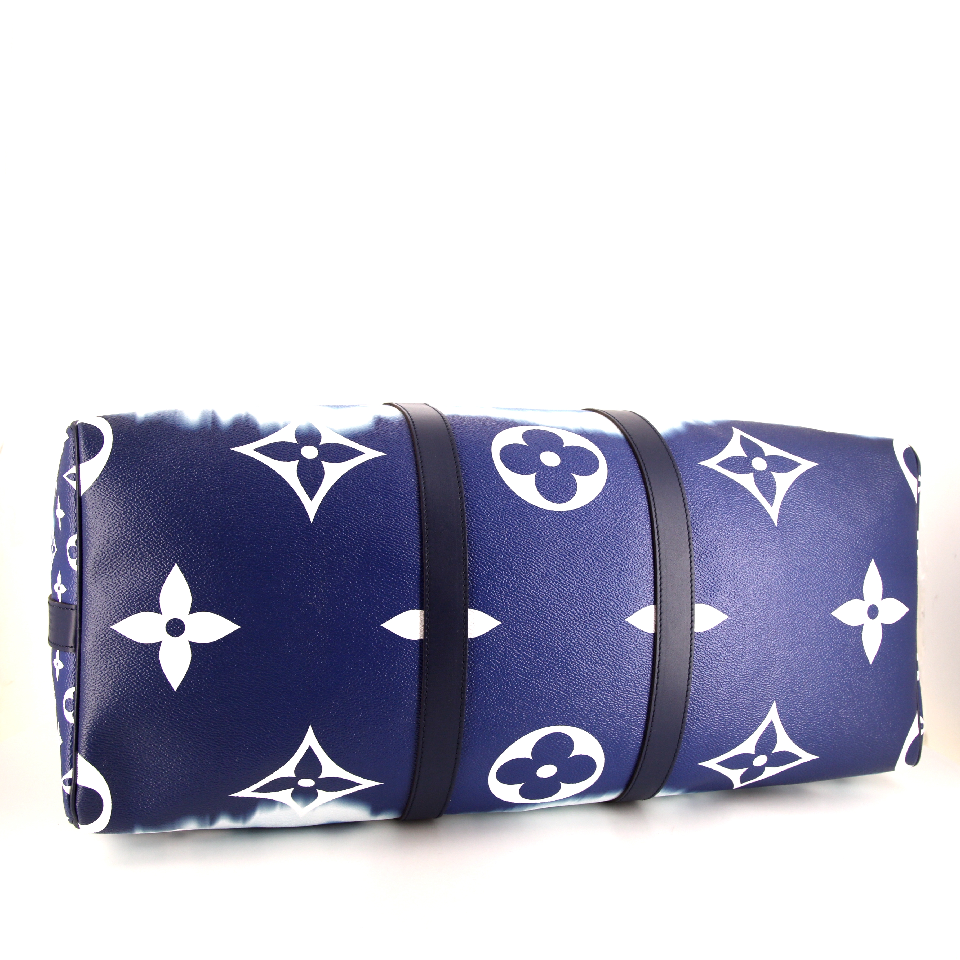 Louis Vuitton Keepall Editions Limitées Escale travel bag in blue and white monogram canvas and blue leather - Detail D5