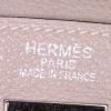 Sac à main Hermes Kelly 40 cm en cuir togo gris-tourterelle - Detail D4 thumbnail