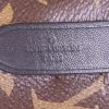 Bolso para llevar al hombro Louis Vuitton NéoNoé en lona Monogram y cuero negro - Detail D3 thumbnail