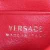 Bolso bandolera Versace en cuero acolchado rojo - Detail D3 thumbnail