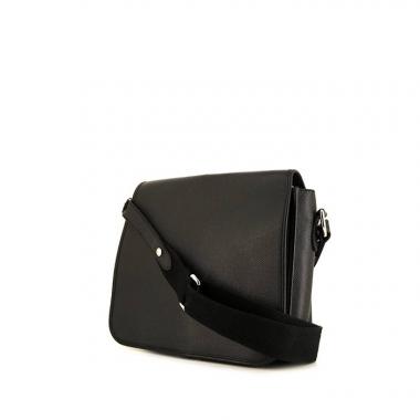 Louis+Vuitton+Danube+Messenger+Bag+Black%2FMulticolor+Taiga+Leather for  sale online
