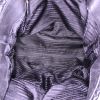 Bolso de mano Prada Gaufre en cuero acolchado negro - Detail D2 thumbnail