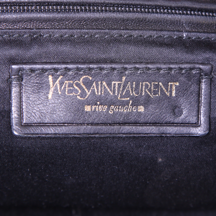 Bolso zurrón Saint Laurent Besace Messenger en cuero irisado negro - Detail D3