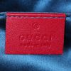 Borsa a tracolla Gucci GG Marmont mini in velluto trapuntato rosso con decori geometrici - Detail D4 thumbnail