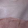 Sac porté épaule Bottega Veneta en cuir grainé gris - Detail D3 thumbnail