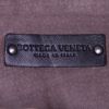 Bolso de mano Bottega Veneta en cuero trenzado negro - Detail D3 thumbnail