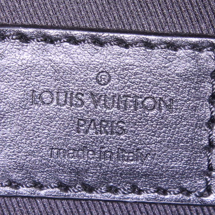 Bolso Louis Vuitton en lona Monogram gris antracita y cuero negro - Detail D4