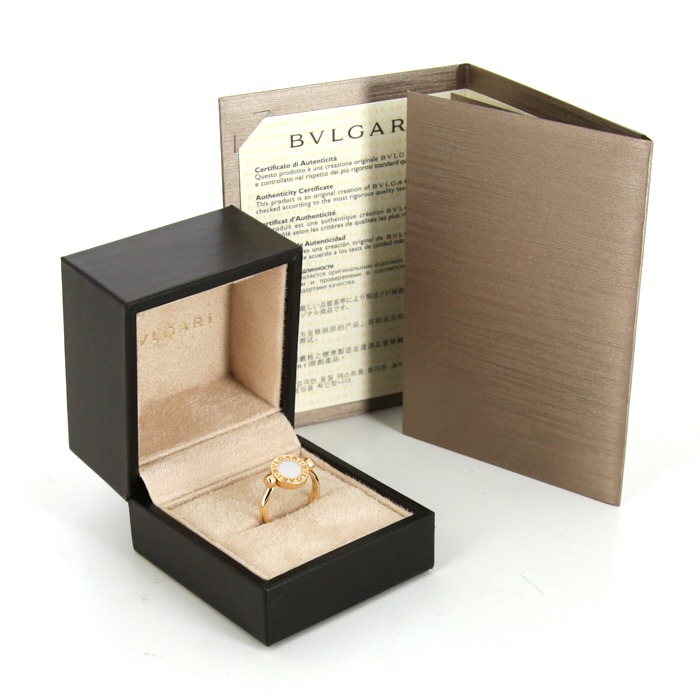 Twisted Bulgari Bulgari Bulgari ring in pink gold,  mother of pearl and cornelian - Detail D3