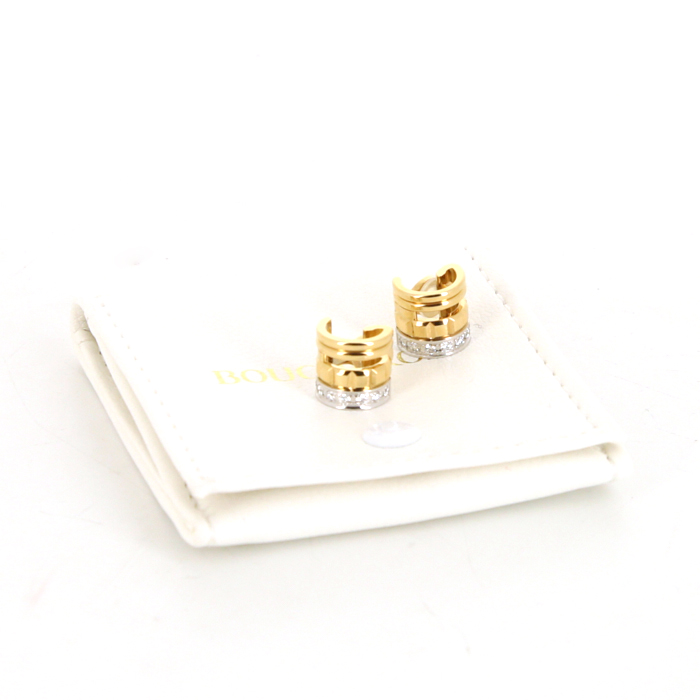 Paire de boucles d'oreilles Boucheron Quatre Radiant Edition en or jaune, or blanc et diamants - Detail D2
