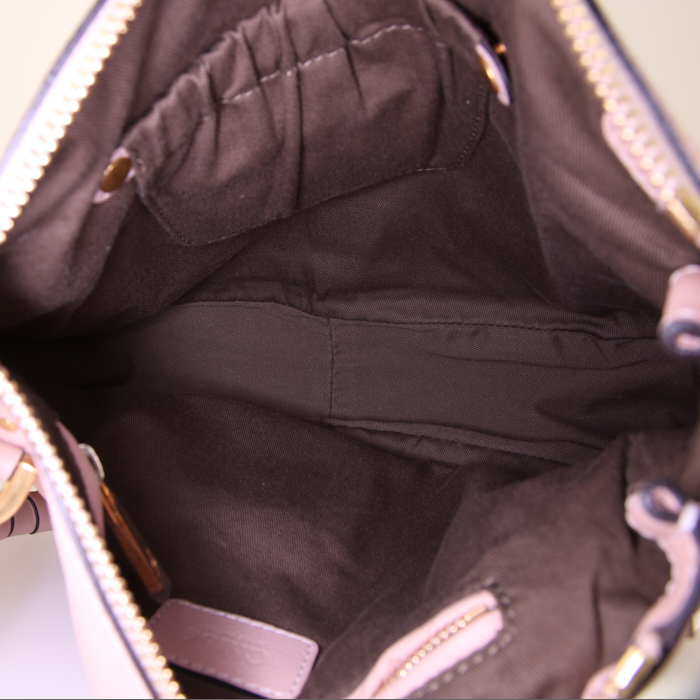 Bolso de mano Chloé Marcie en cuero granulado color rosa claro - Detail D3