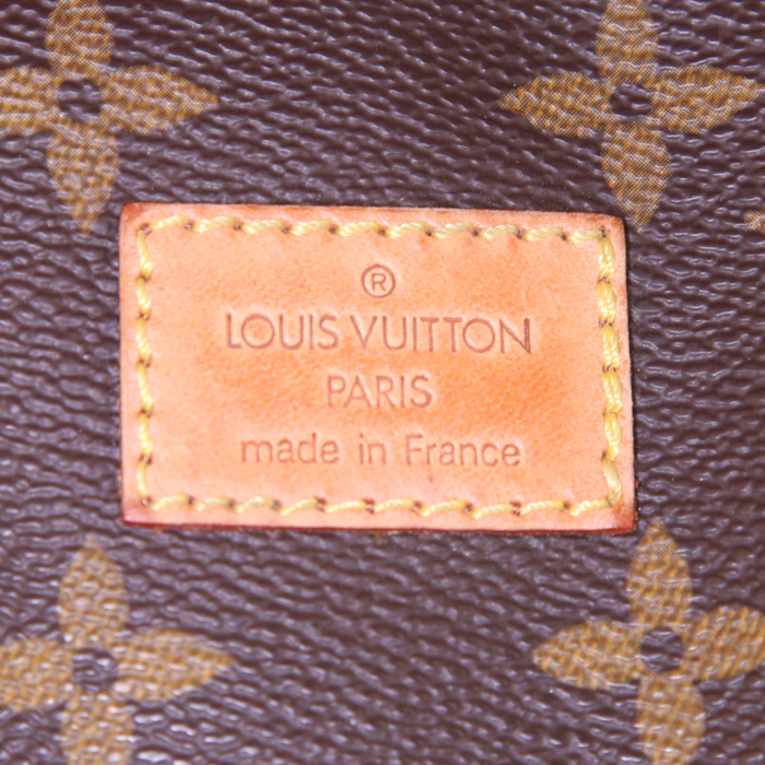 Borsa a tracolla Louis Vuitton Saumur modello grande in tela monogram cerata marrone e pelle naturale - Detail D4