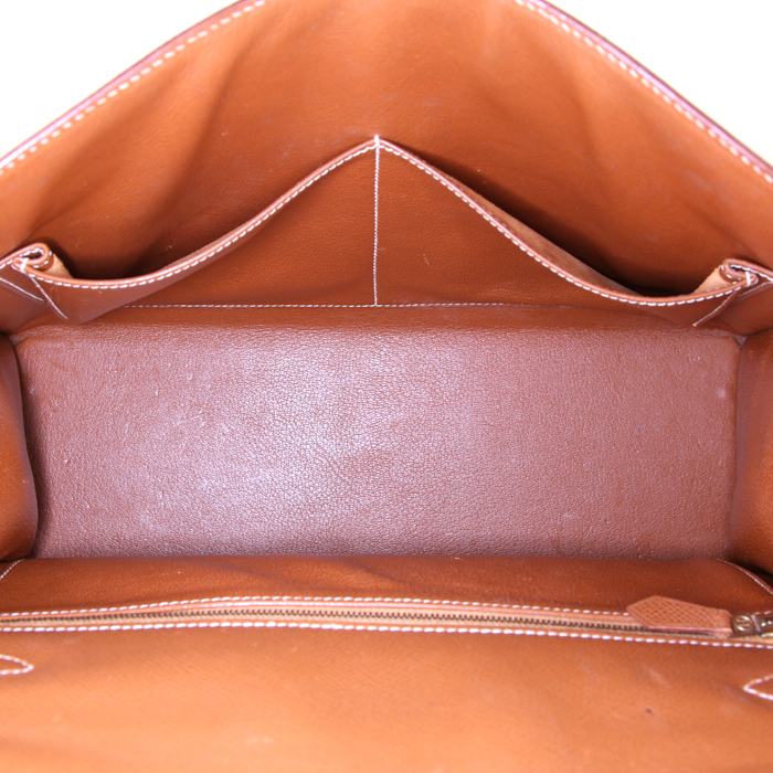 Hermes Kelly 32 cm handbag in gold Courchevel leather - Detail D3