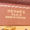Hermes Kelly 32 cm handbag in gold Courchevel leather - Detail D4 thumbnail