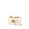 Borsa a tracolla Gucci GG Marmont mini in pelle trapuntata bianca con decori geometrici - 00pp thumbnail