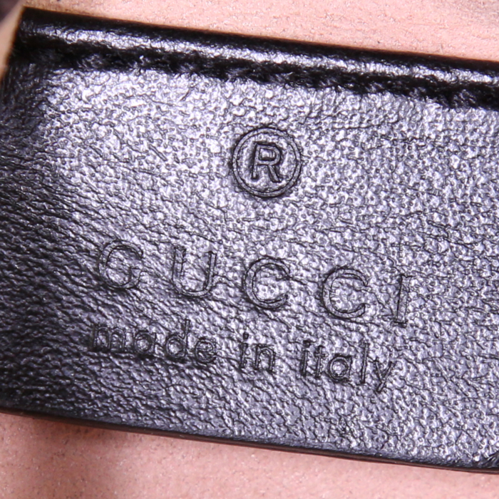 Borsa a tracolla Gucci GG Marmont super mini in pelle trapuntata nera con decori geometrici - Detail D3