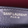 Bolso bandolera Saint Laurent Cassandre en cuero negro - Detail D4 thumbnail
