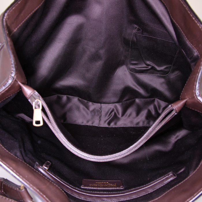 Bolso de mano Saint Laurent en cuero marrón - Detail D2