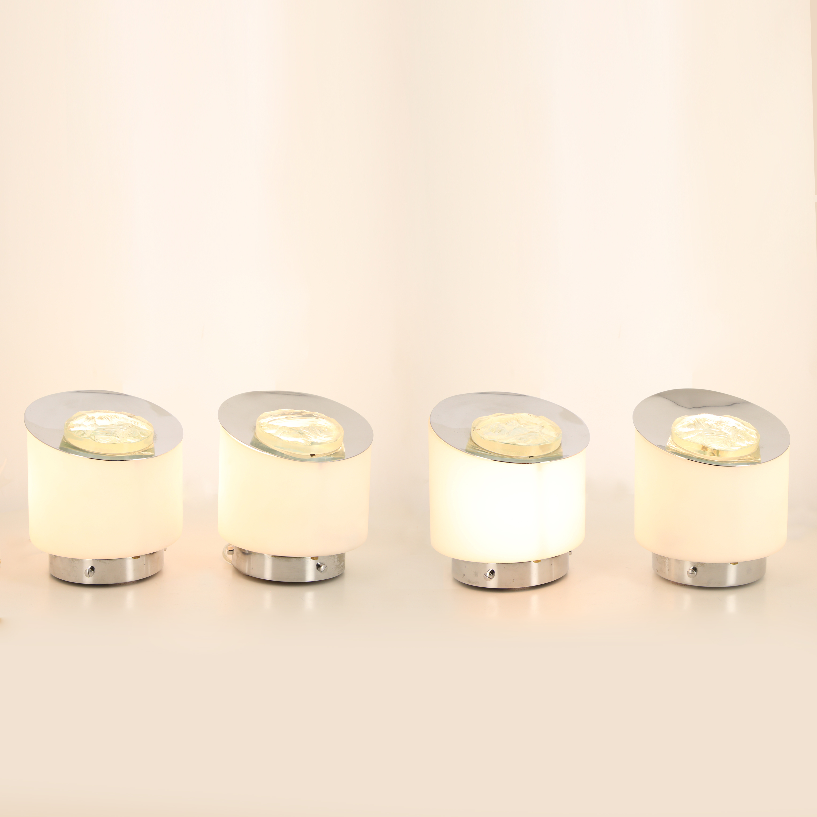 Max Ingrand (1908-1969), Paire de lampes de table ou appliques, modèle 2441 - vers 1960 - Detail D2