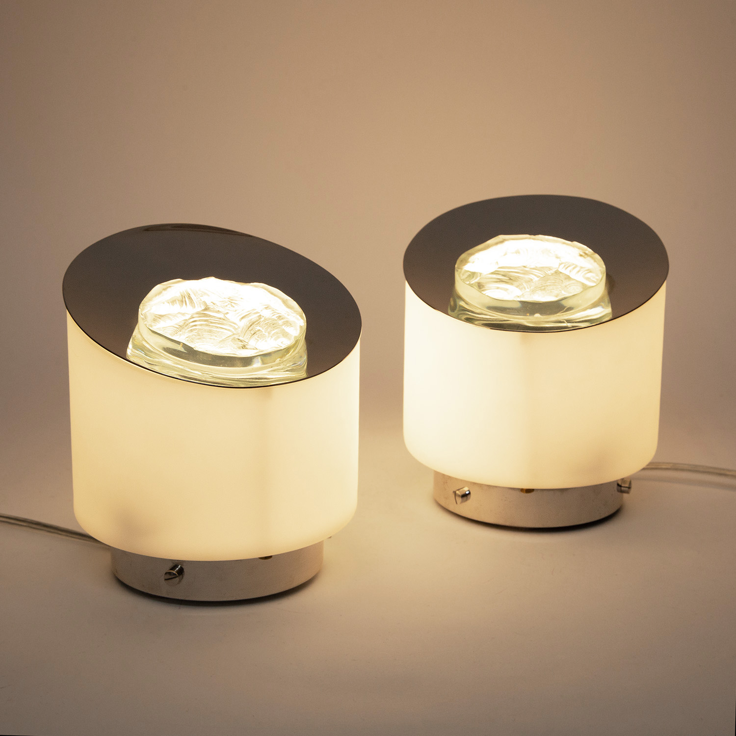 Max Ingrand (1908-1969), Pair of tables lamps or wall lamps, model 2441 - circa 1960 - Detail D5