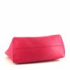 Bolso Cabás Gucci Swing en cuero granulado rosa - Detail D4 thumbnail