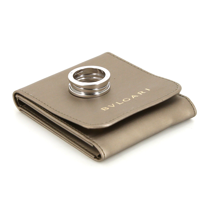 Anello Bulgari B.Zero1 modello medio in oro bianco - Detail D2