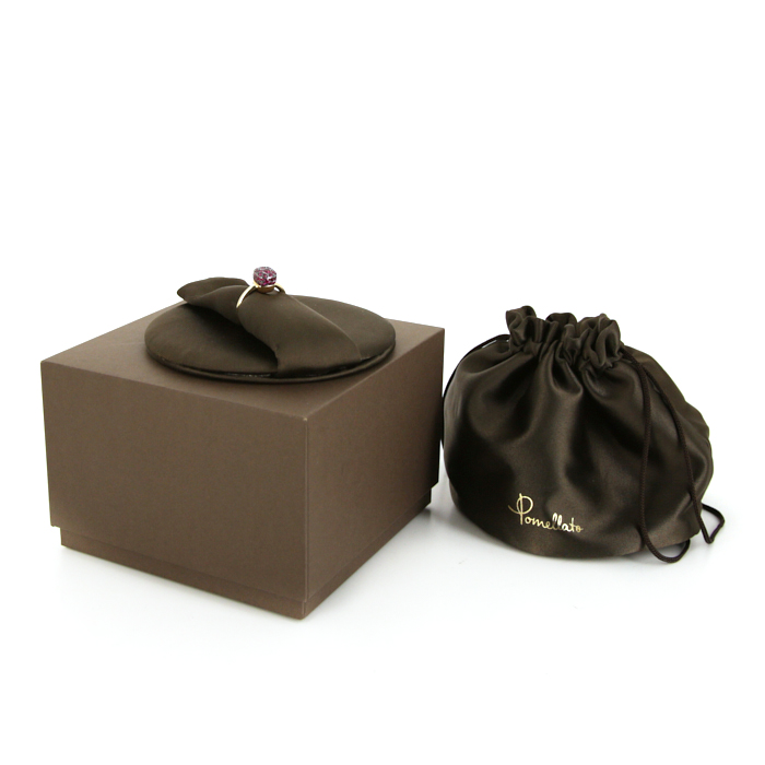 Pomellato Nudo ring in pink gold,  blackened gold and ruby - Detail D2