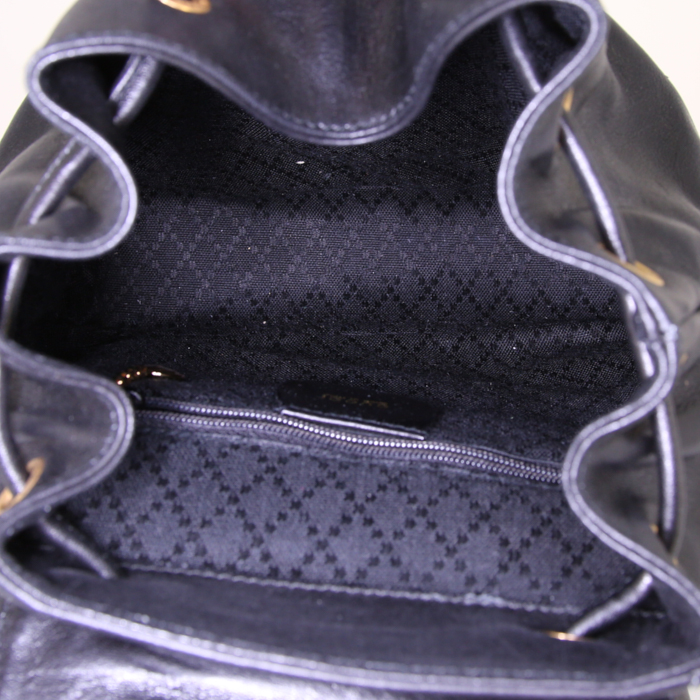 Sac à dos Gucci Bamboo petit en cuir noir et bambou - Detail D2