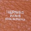 Sac bandoulière Hermes Evelyne petit modèle en cuir togo gold - Detail D3 thumbnail