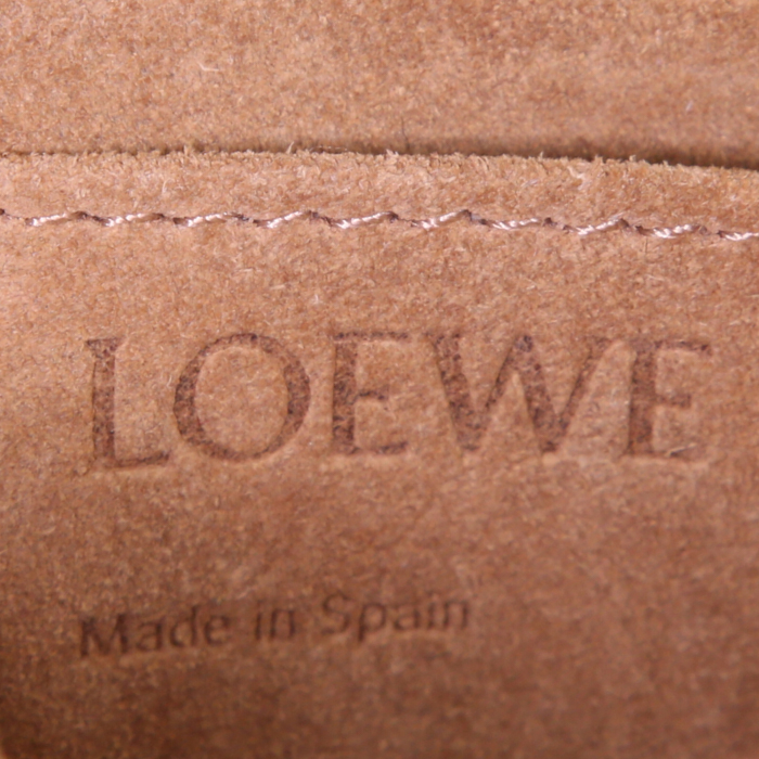 Loewe Gate mini shoulder bag in blue leather and beige raphia - Detail D3