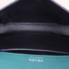 Bolso de mano Prada Sidonie en cuero bicolor verde y negro - Detail D3 thumbnail