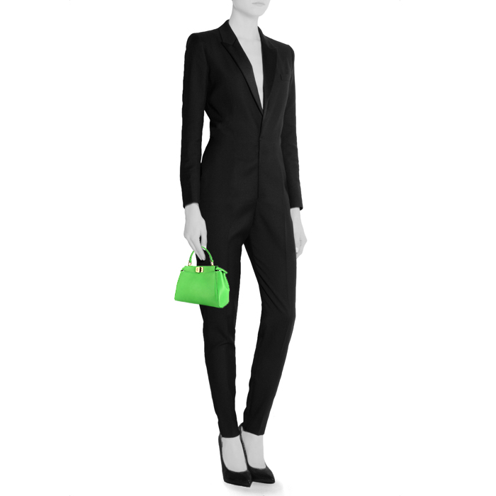 Sac bandoulière Fendi Mini Peekaboo en cuir vert - Detail D1