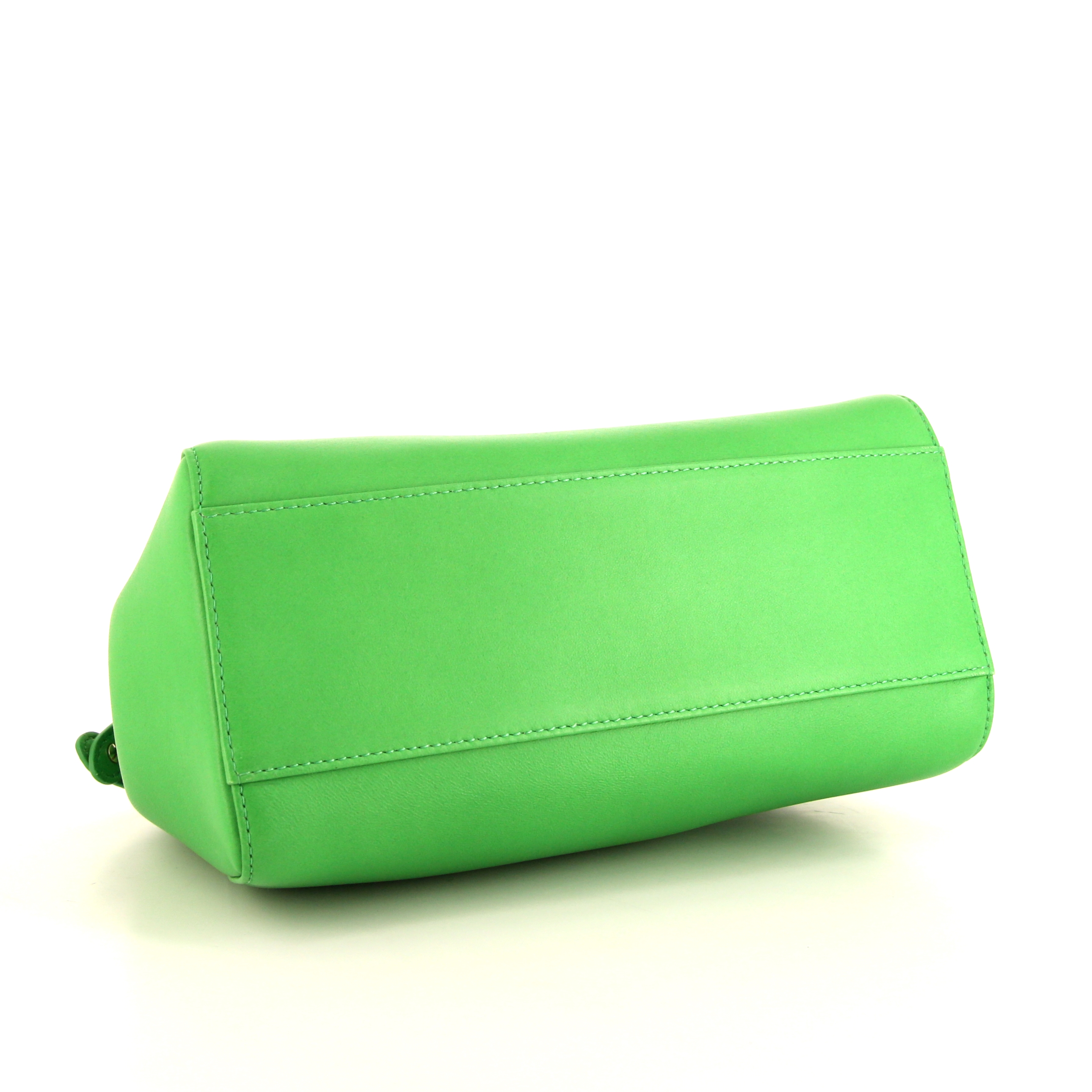 Fendi Mini Peekaboo shoulder bag in green leather - Detail D5
