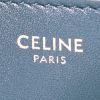 Bolso de mano Celine 16 en cuero verde - Detail D4 thumbnail
