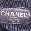 Chanel Vintage handbag in black grained leather - Detail D3 thumbnail