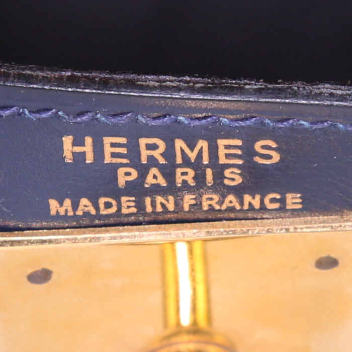 Sac à main Hermes Kelly 28 cm en cuir box bleu-marine - Detail D4