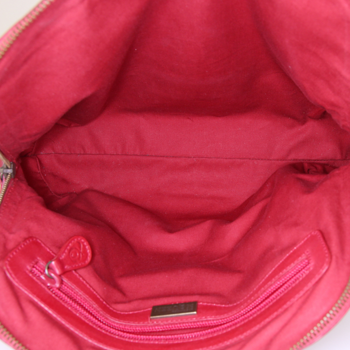 Alexander McQueen handbag in red leather - Detail D2
