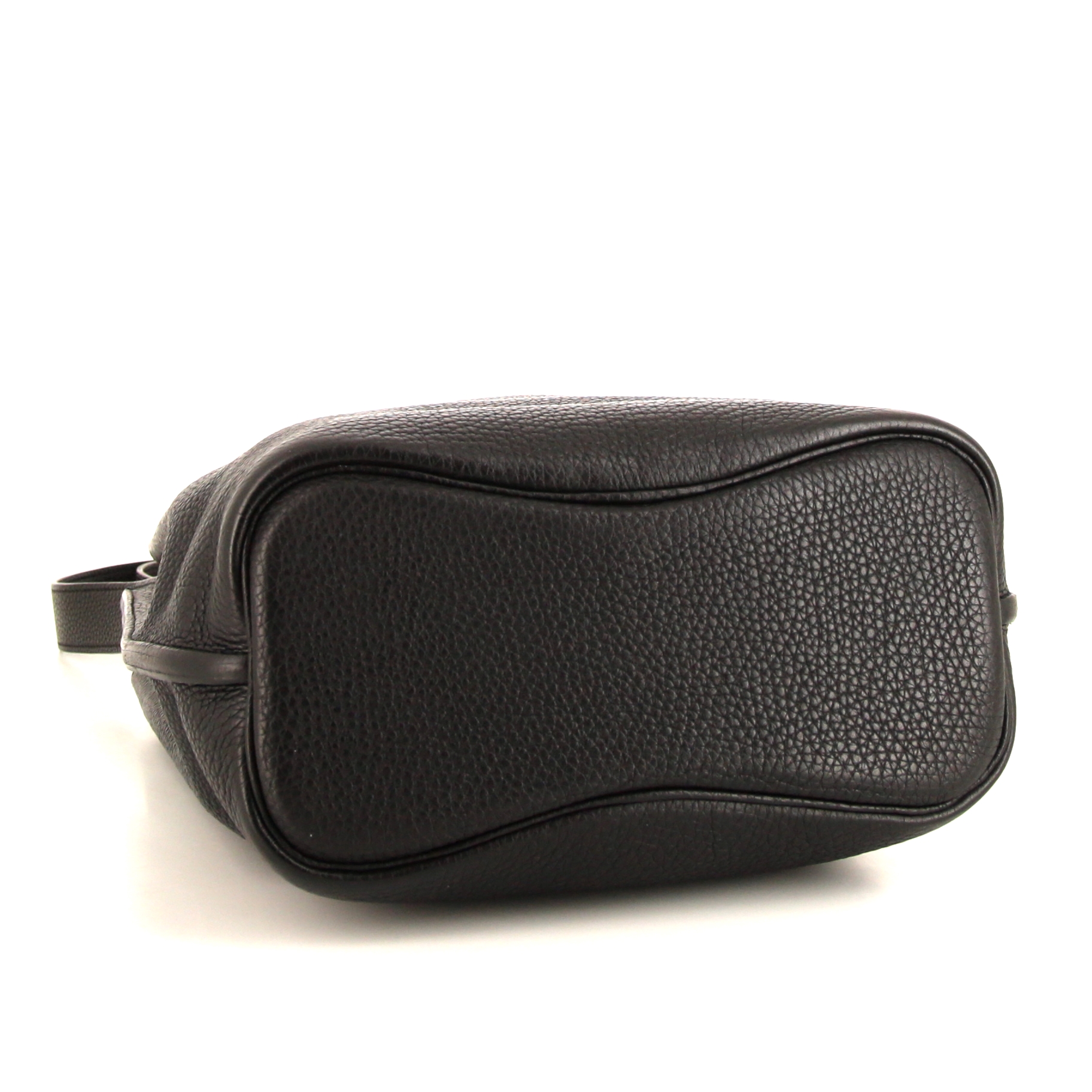 Hermès So Kelly handbag in black togo leather - Detail D4