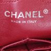 Chanel 2.55 handbag in red quilted leather - Detail D4 thumbnail